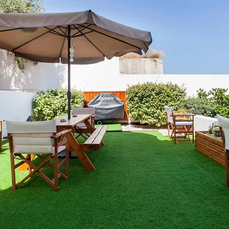 וילה Artemis Luxury - Private Pool Oasis הרסוניסוס