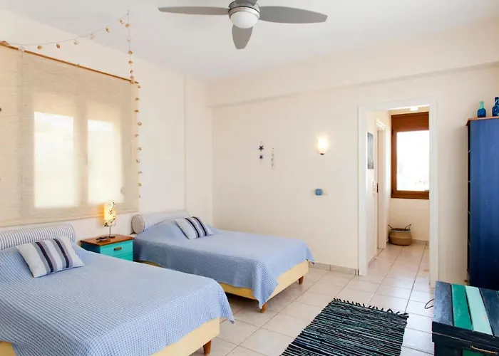 Artemis Luxury - Private Pool Oasis *