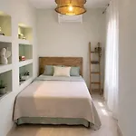 Artemis Luxury - Private Pool Oasis *