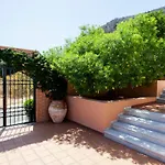 Villa Artemis Luxury - Private Pool Oasis *