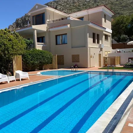 Artemis Luxury - Private Pool Oasis Villa