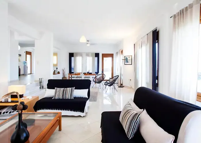 Artemis Luxury - Private Pool Oasis Hersonissos (Crete)